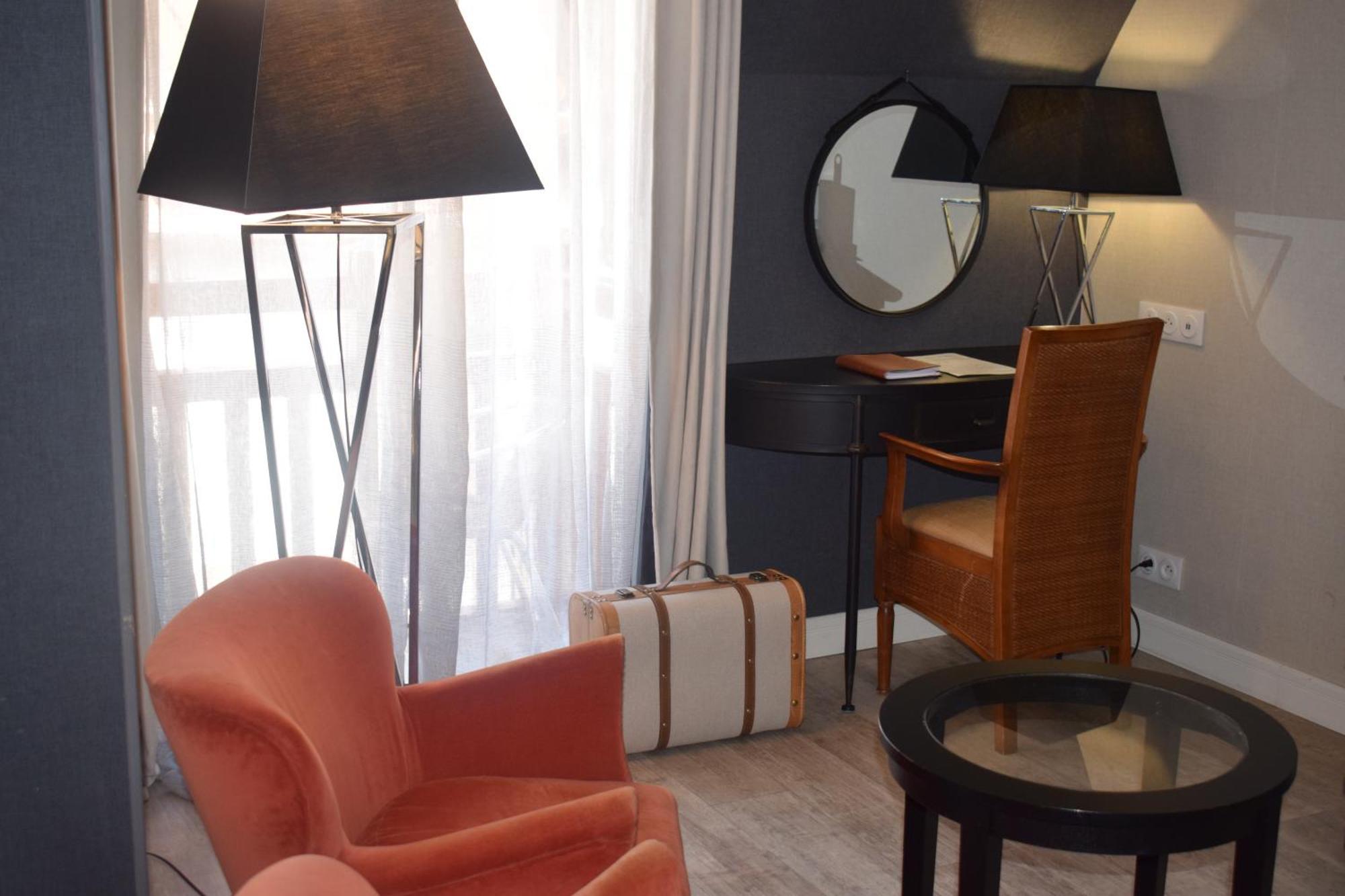 Velour Room