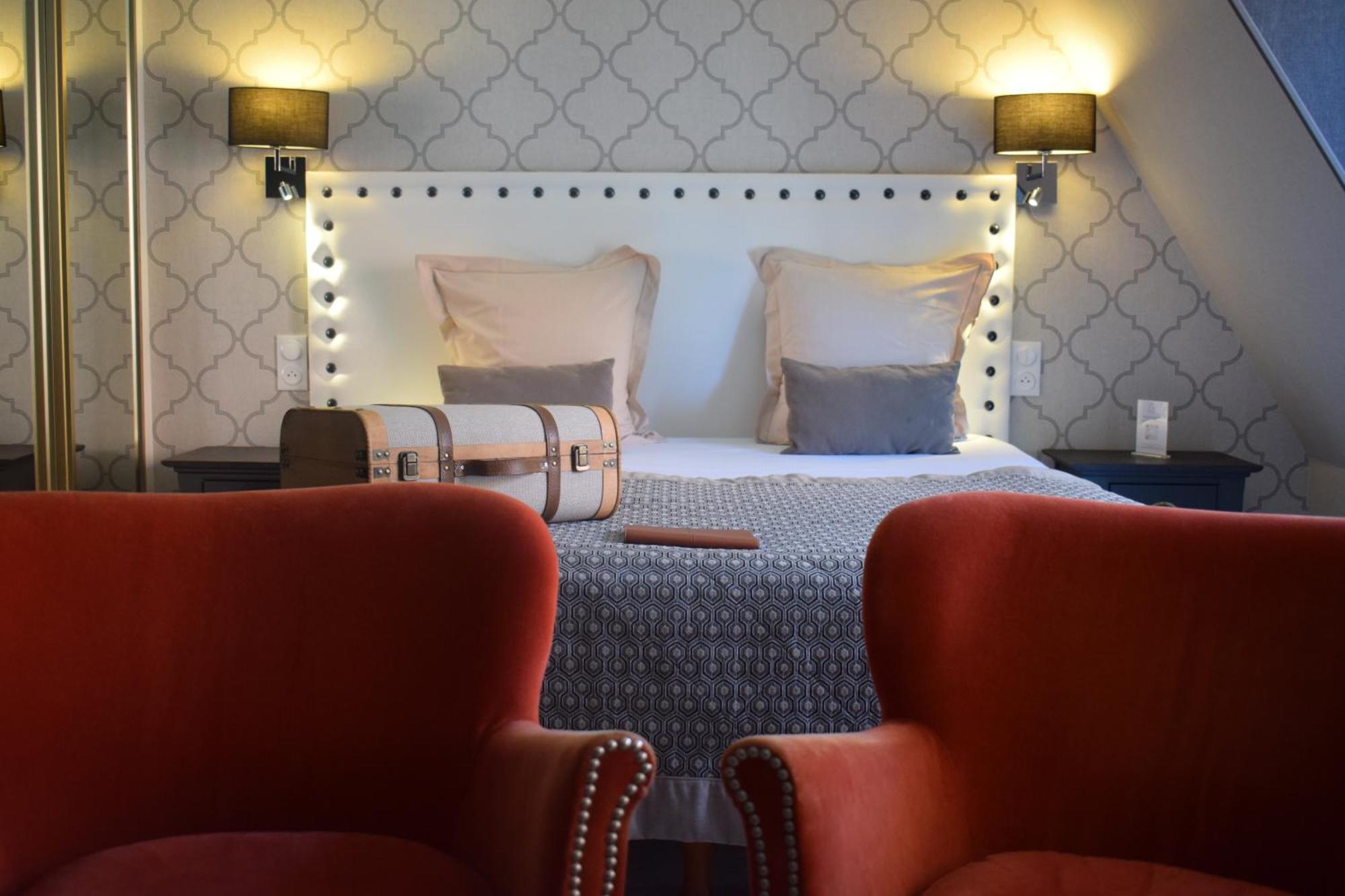 Velour Room